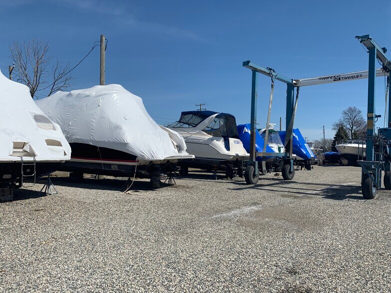 More Photos Of 30200 N River Rd, Harrison Township Marina For Sale