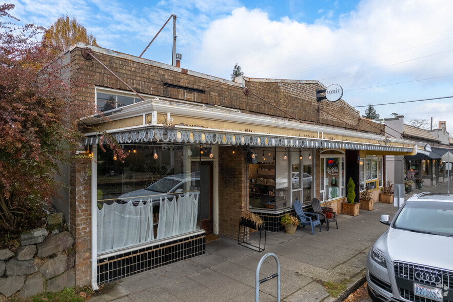 Primary Photo Of 3404-3410 NE 55th St, Seattle Restaurant For Sale