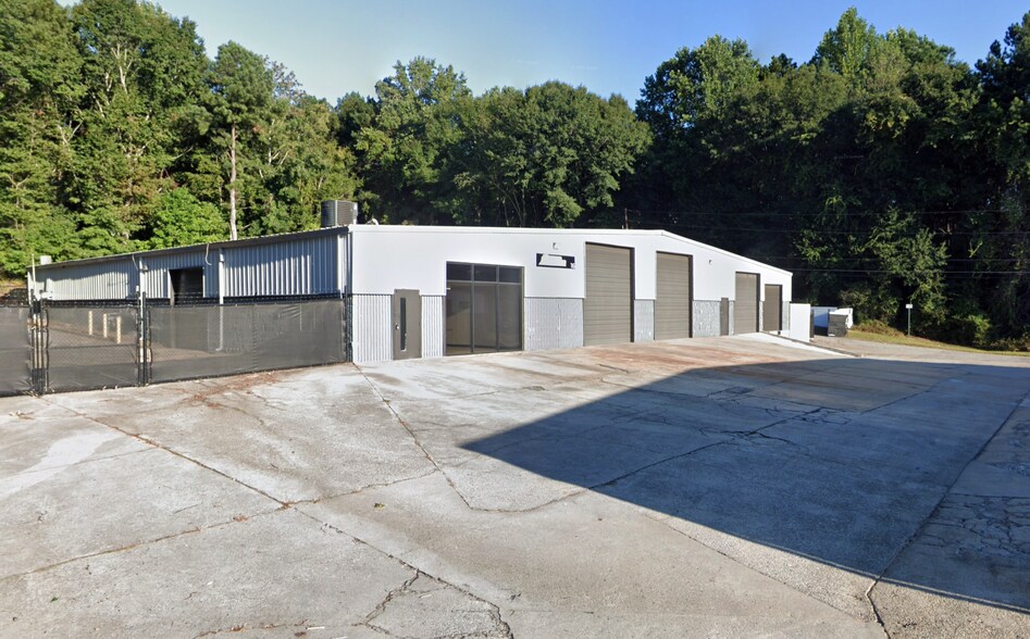More Photos Of , Fayetteville General Retail For Sale