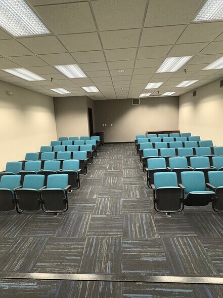 More Photos Of 7800 Madison Blvd, Huntsville Medical For Lease