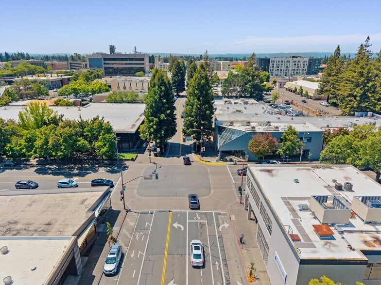 More Photos Of 801 4th St, Santa Rosa Office For Sale