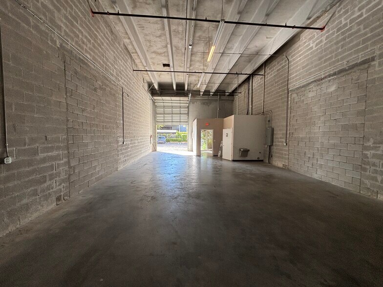 More Photos Of 19101 SW 108 Ave, Miami Industrial For Sale