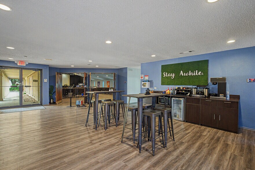More Photos Of 2111 Skyline Dr, Mesquite Religious Facility For Sale