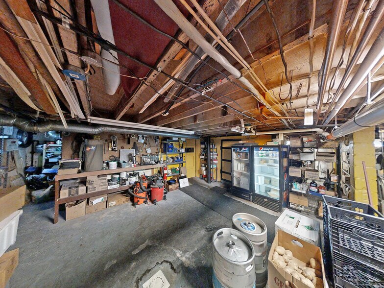 More Photos Of 3725 W Lake Rd, Erie Restaurant For Sale