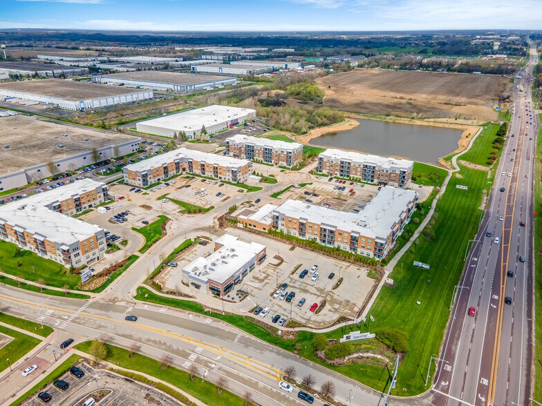 More Photos Of 2500-2510 N Randall Rd, Elgin General Retail For Sale