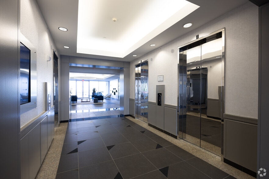 More Photos Of 4550 North Point Pky, Alpharetta Office For Sale