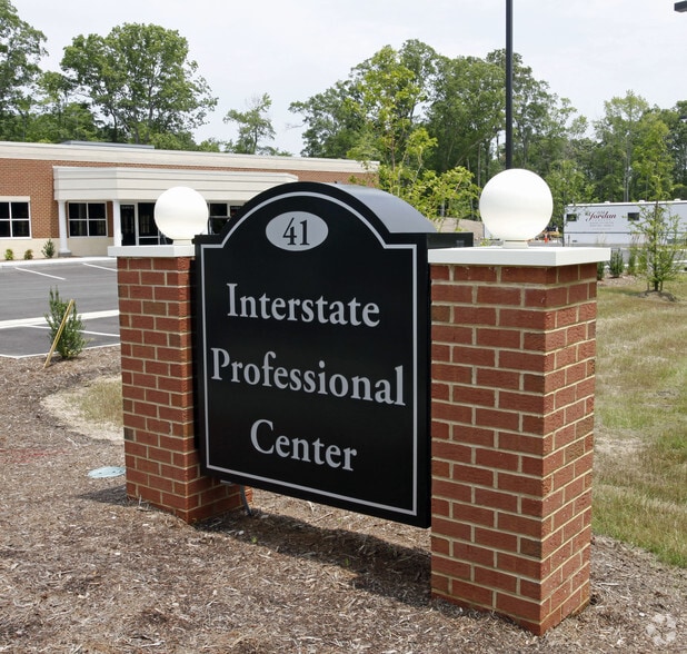 More Photos Of 41 Old Oyster Point Rd, Newport News Office For Lease
