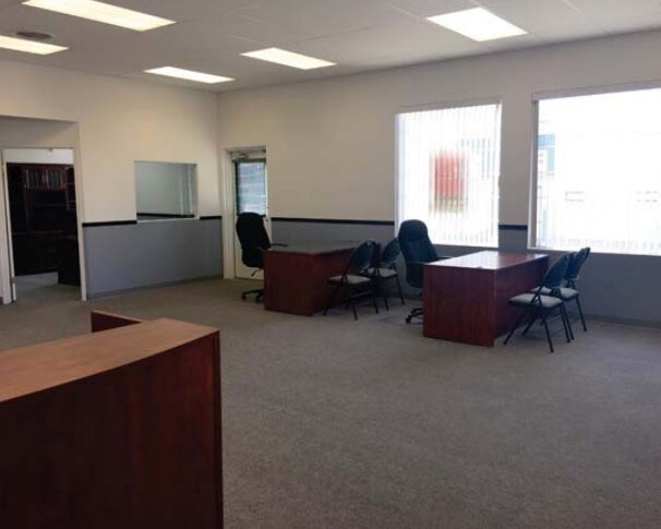 More Photos Of 10059-10085 166th St, Edmonton Office For Sale
