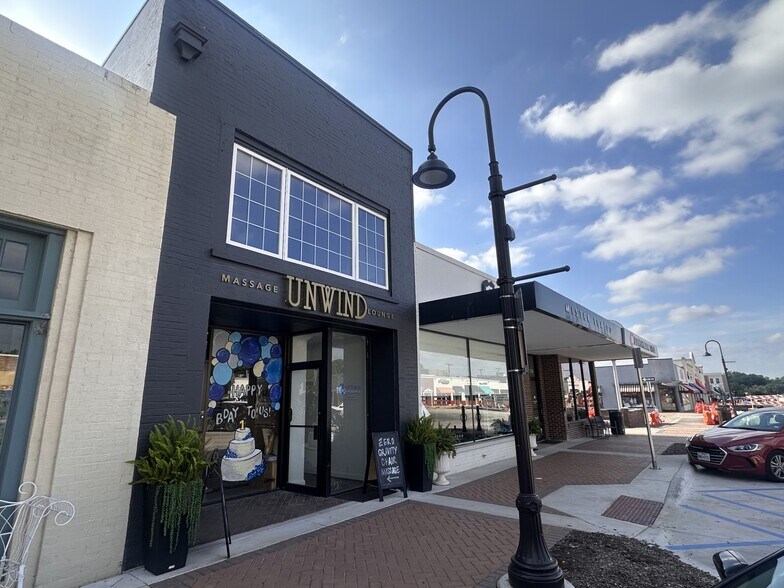 More Photos Of 6621 Snider Plz, Dallas Restaurant For Lease