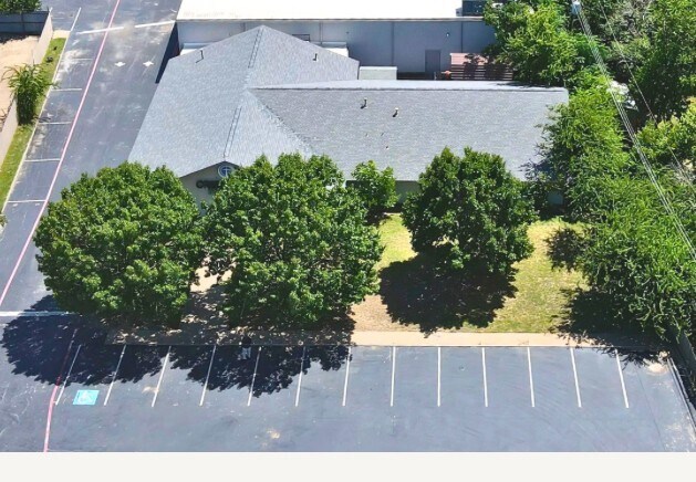 More Photos Of 7708 Maplewood Ave, North Richland Hills Schools For Lease