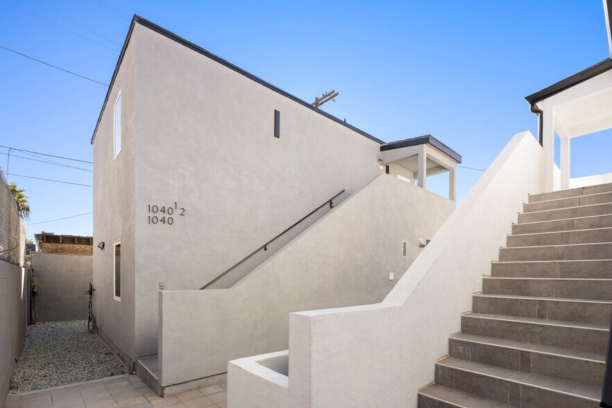 More Photos Of 1038 E 53rd St, Los Angeles Apartments For Sale