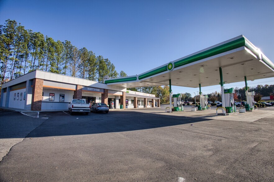 More Photos Of 860 Heckle Blvd, Rock Hill Unknown For Lease