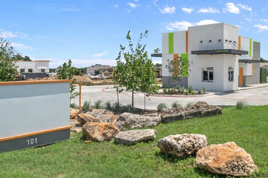 More Photos Of 101 Deer Ridge Dr, Round Rock General Retail For Lease