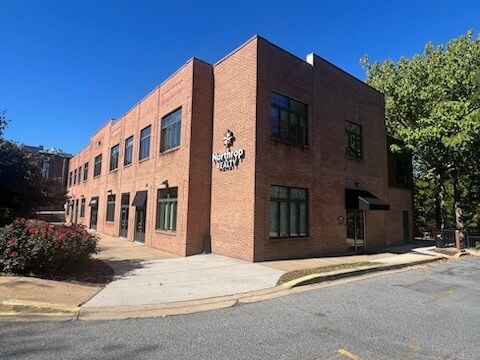 More Photos Of 300 Creek View Rd, Newark Office For Lease