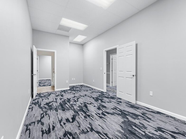 More Photos Of 9015 Americana Rd, Vero Beach Medical For Lease