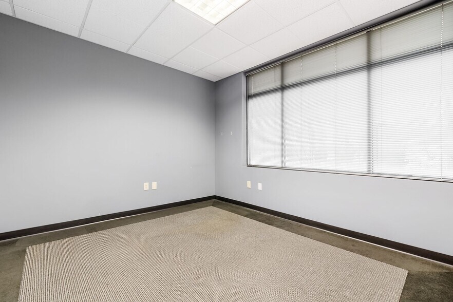 More Photos Of 8740 Orion Pl, Columbus Coworking Space