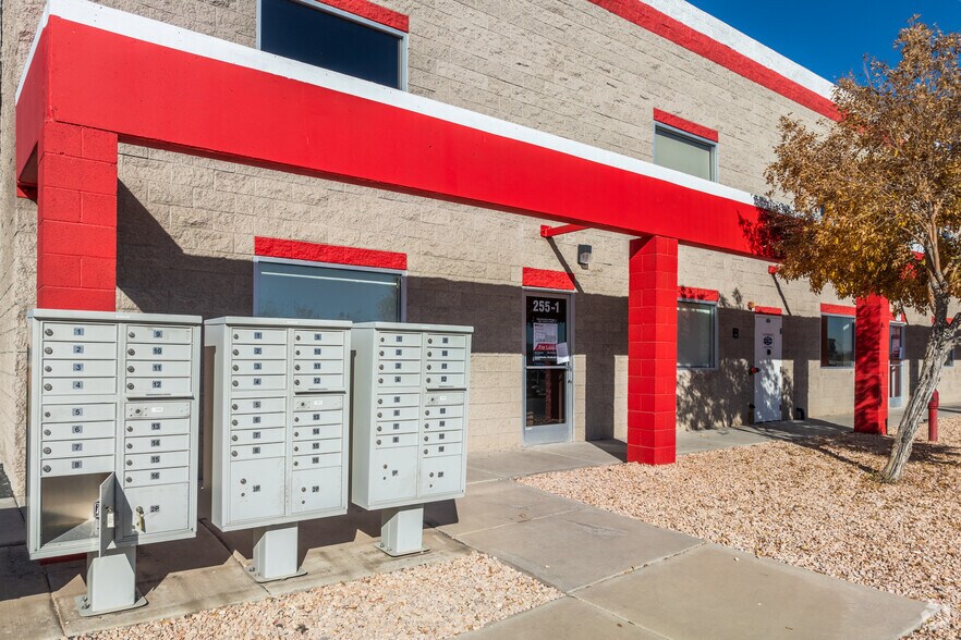 More Photos Of 257 Elliott Rd, Henderson Unknown For Lease