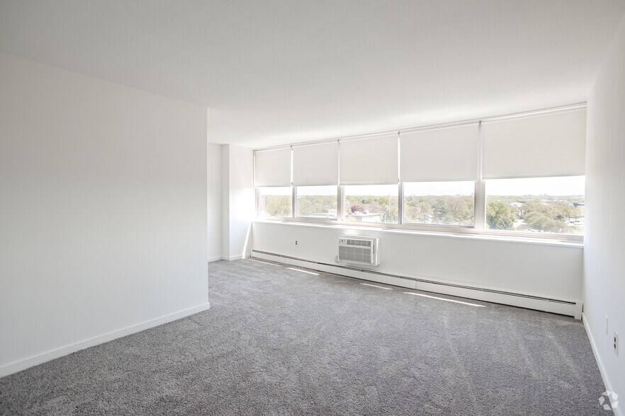 More Photos Of 5105 N Park Dr, Pennsauken Apartments For Lease
