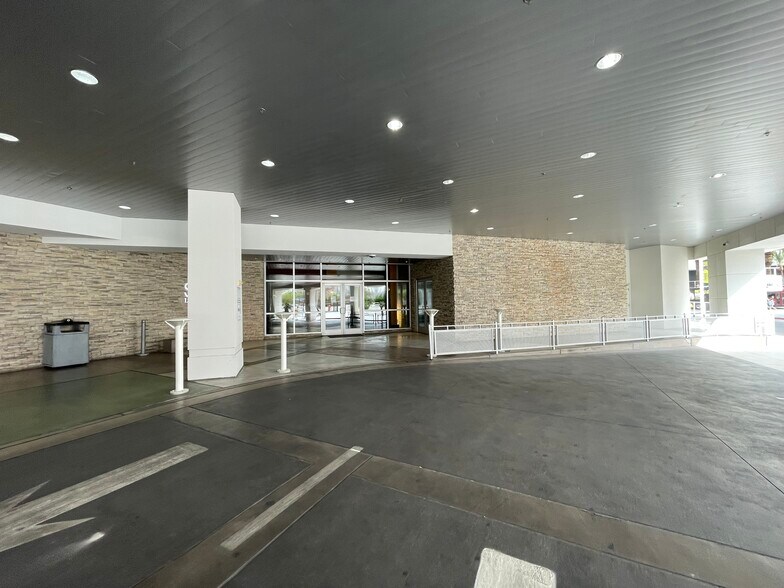More Photos Of 2700 Las Vegas Blvd, Las Vegas Apartments For Sale