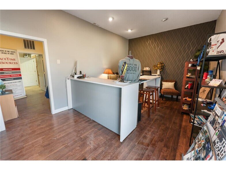 More Photos Of 32 32nd Ave S, Saint Cloud Office For Sale
