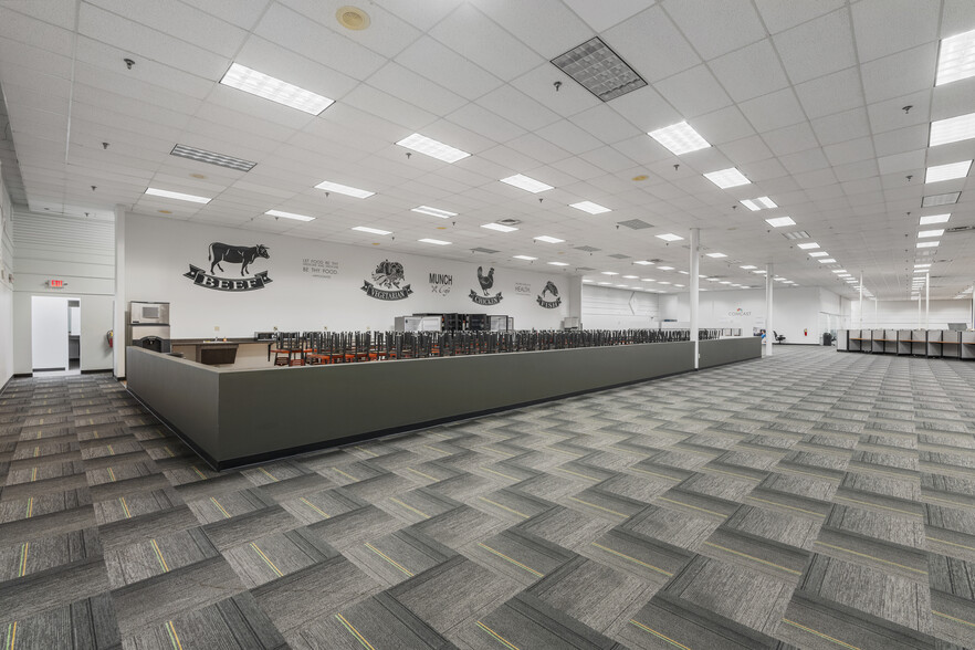 More Photos Of 1100 Hunt Ave, Columbus Light Distribution For Lease