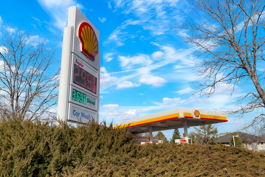 More Photos Of 9201 Huron St, Thornton Service Station For Sale