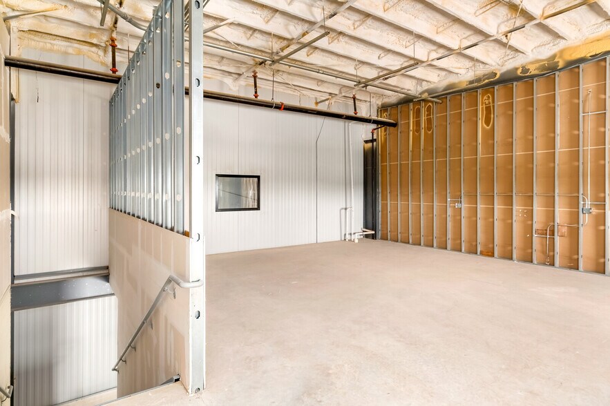 More Photos Of 9342 SE Loop 410, San Antonio Refrigeration Cold Storage For Sale