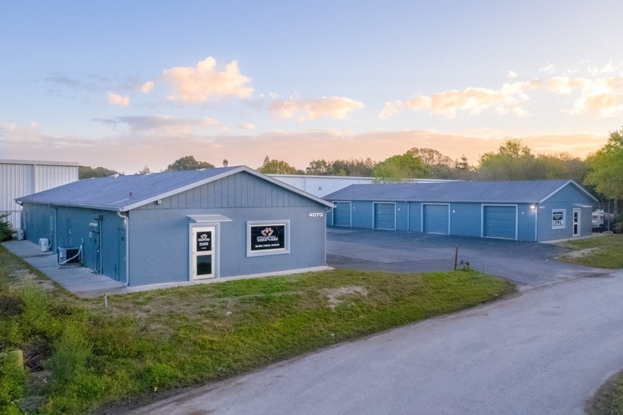 More Photos Of 4073 Sawyer Ct, Sarasota Warehouse For Lease