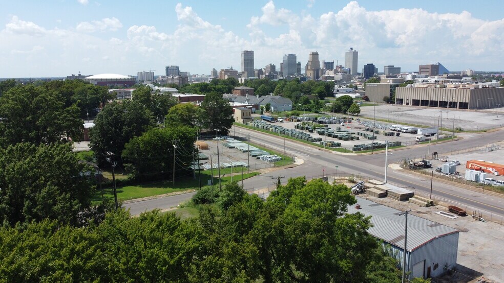 More Photos Of 665 E Pontotoc Ave, Memphis Apartments For Sale