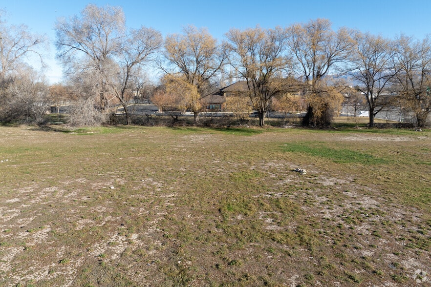 More Photos Of ,  Unknown For Sale