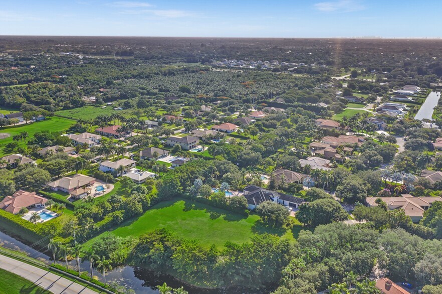 More Photos Of 12981 Kapok Ln, Davie Land For Sale