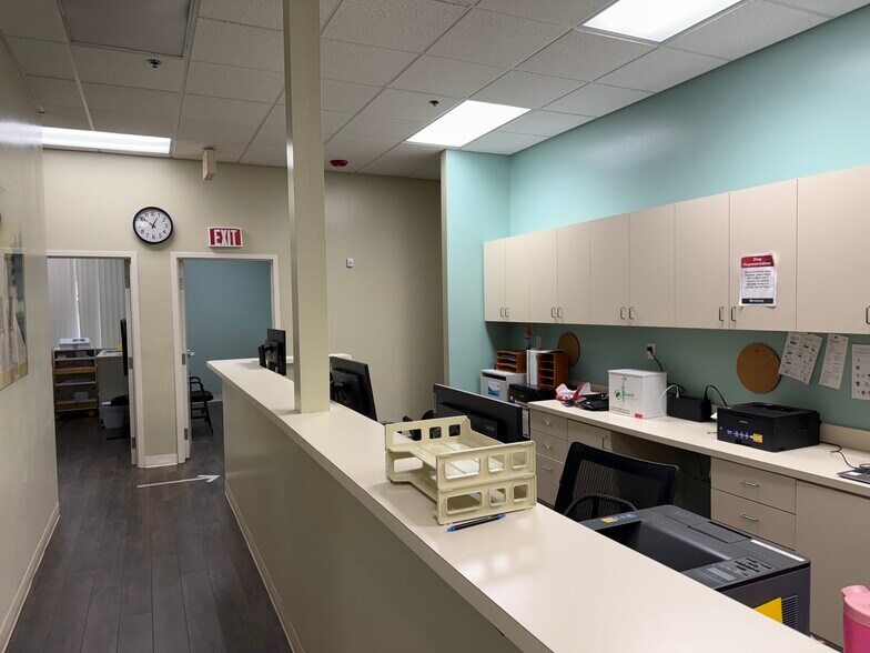 More Photos Of 1180 W Granada Blvd, Ormond Beach Medical For Lease
