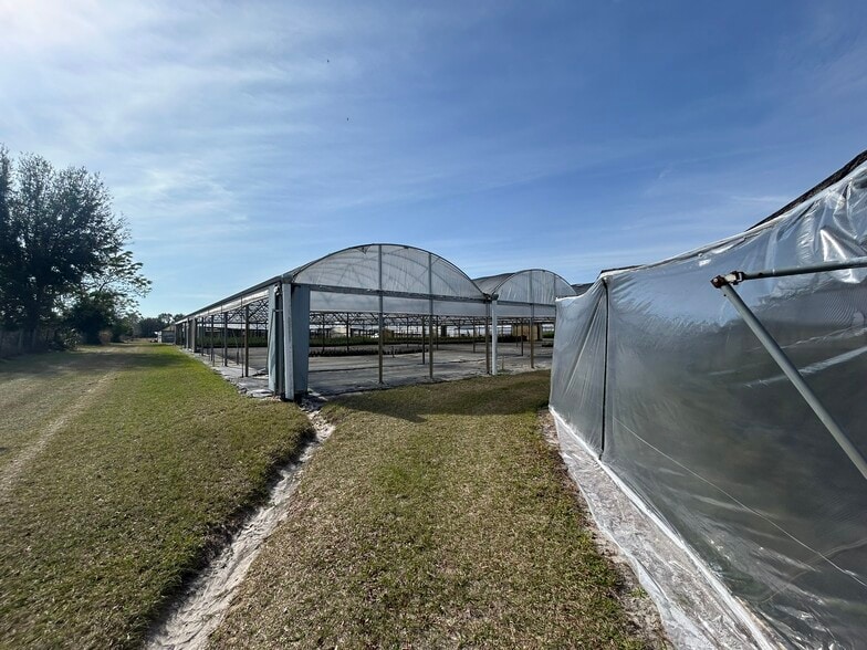 More Photos Of 23010 Wolf Branch rd, Sorrento Winery Vineyard For Sale