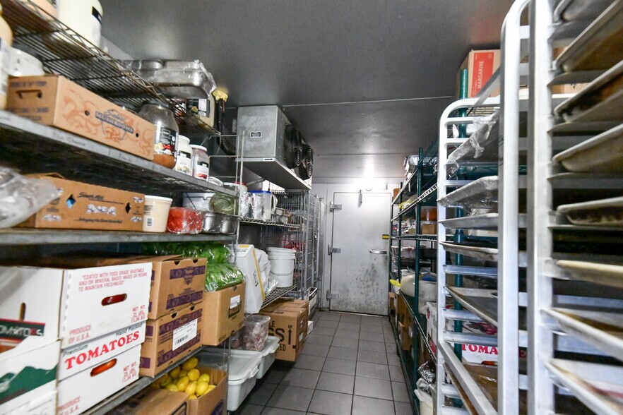 More Photos Of 7099 N Hwy 441, Dillard Restaurant For Sale