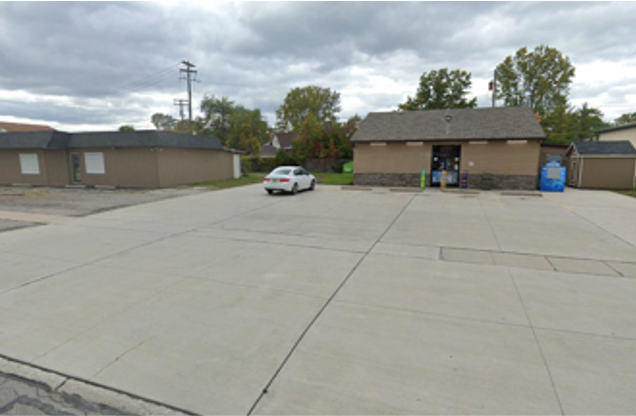 More Photos Of , Port Huron General Retail For Sale