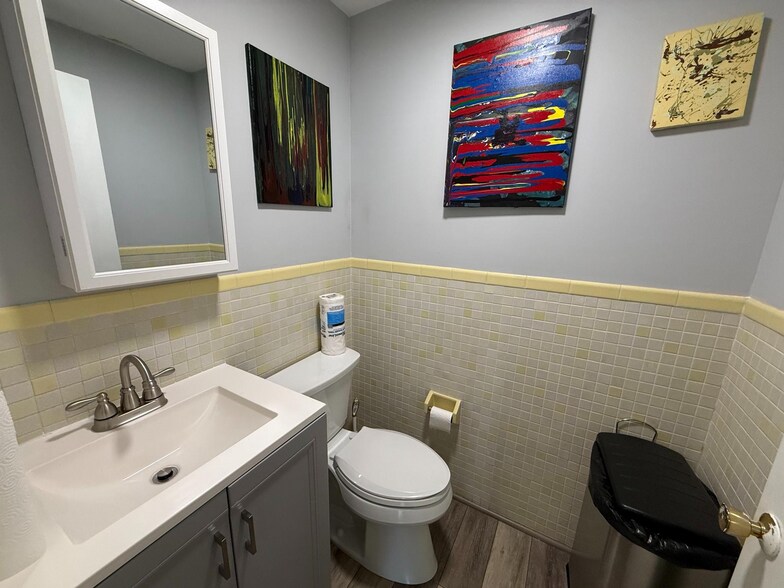 More Photos Of 1071 E Landis Ave, Vineland Medical For Sale