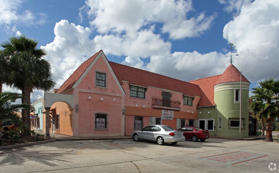 More Photos Of 708 Telephone Rd, Houston Unknown For Lease