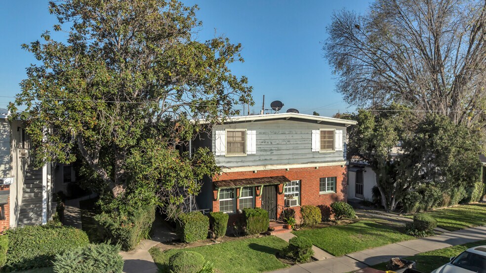 More Photos Of 6308 Coldwater Canyon Ave, North Hollywood Apartments For Sale