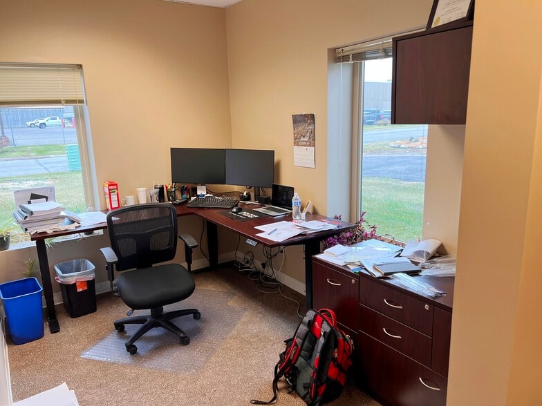 More Photos Of 7656 Design Dr, Baxter Office For Sale