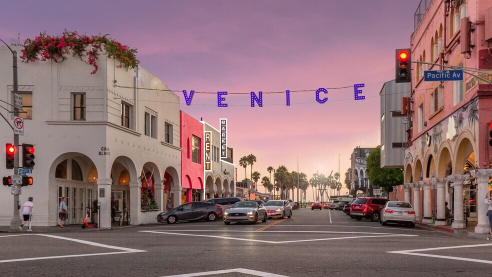 More Photos Of 62-66 Windward Ave, Venice Storefront Retail Office For Lease