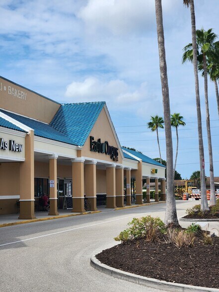 More Photos Of 1205 Beneva Rd S, Sarasota Unknown For Lease