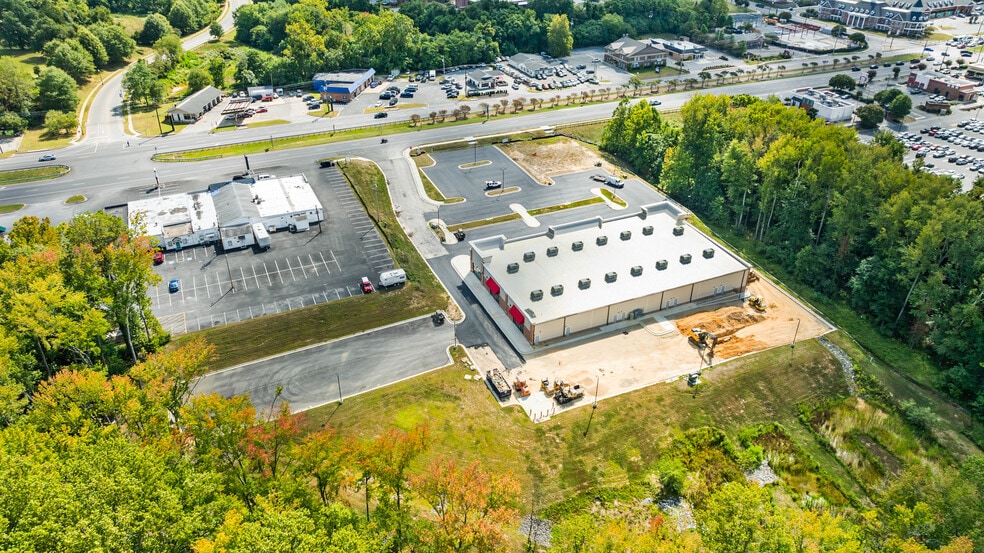 More Photos Of 6565 Crain Hwy, La Plata General Retail For Lease