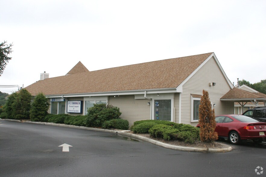 More Photos Of 1985 Rt 34, Wall Township Office For Lease