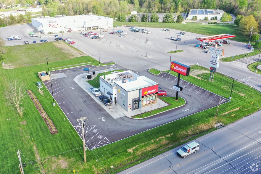 More Photos Of 2305 N State Highway 3, North Vernon Fast Food For Sale