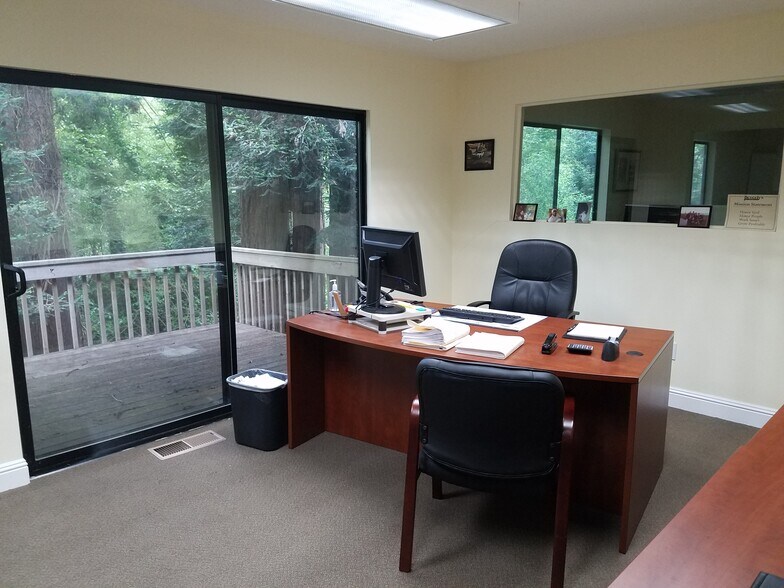 More Photos Of 9019 Soquel Dr, Aptos Office For Lease