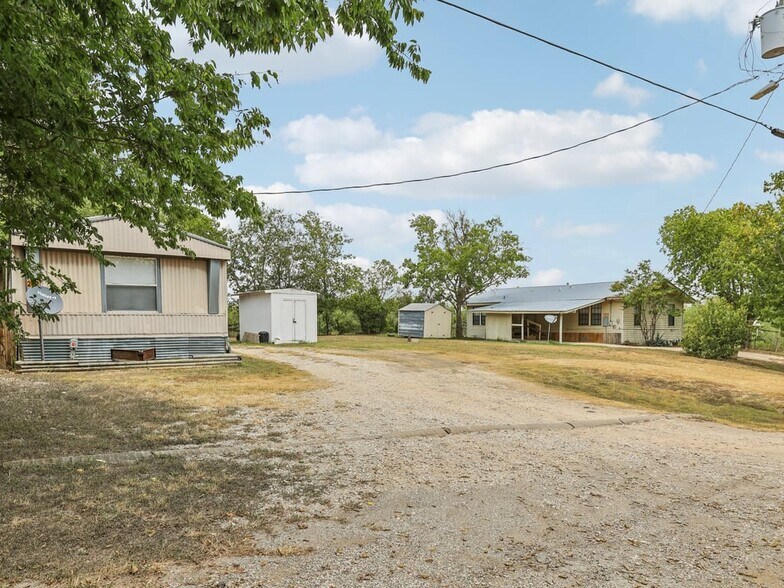 More Photos Of TBD Bluebonnet Road and N HWY 183 hwy, Lockhart Land For Sale
