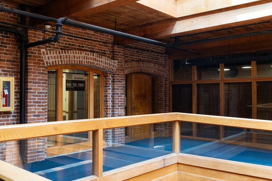 More Photos Of 171 Church St, Charleston Office For Lease