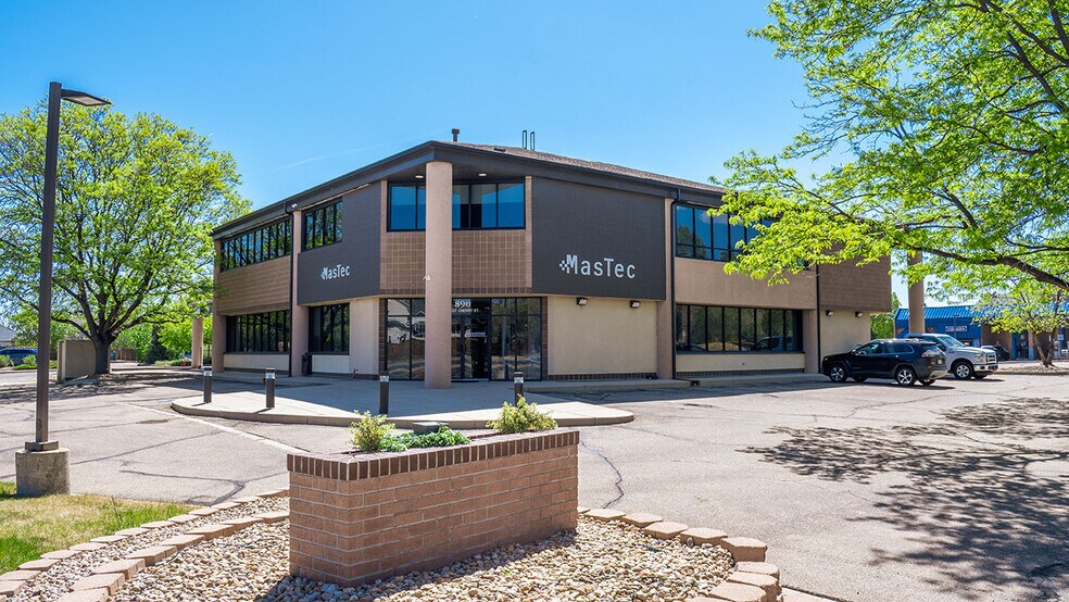 More Photos Of 890 W Cherry St, Louisville Office For Sale