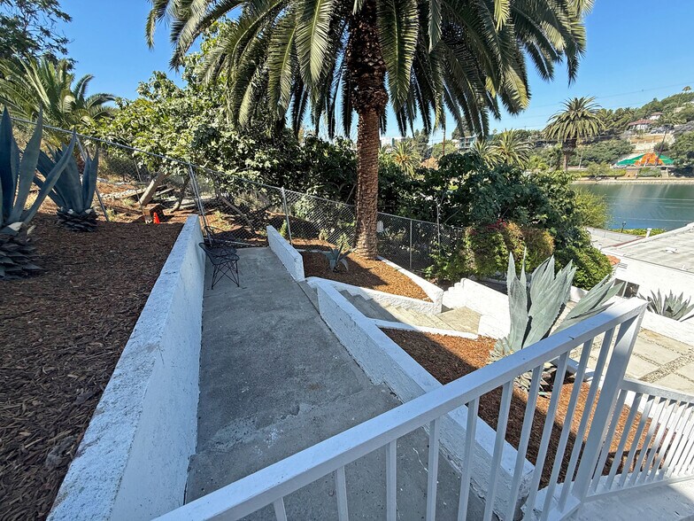 More Photos Of 722 Echo Park Ave, Los Angeles Apartments For Sale