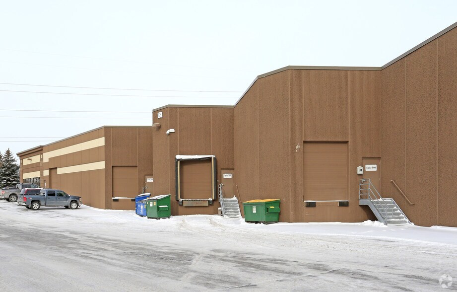 More Photos Of 181 N Cheshire Ln, Plymouth Light Manufacturing For Lease